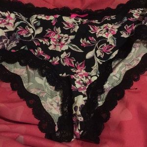 Skull pink and purple flower panties